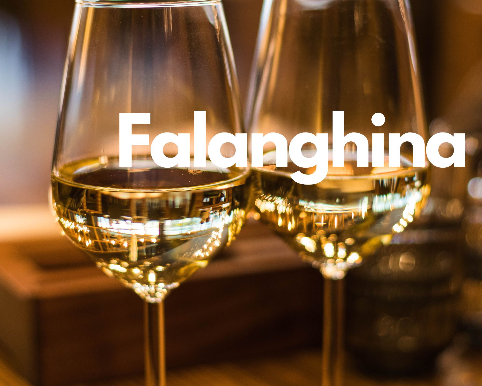 Two glasses of white wine, Italian grape varieties